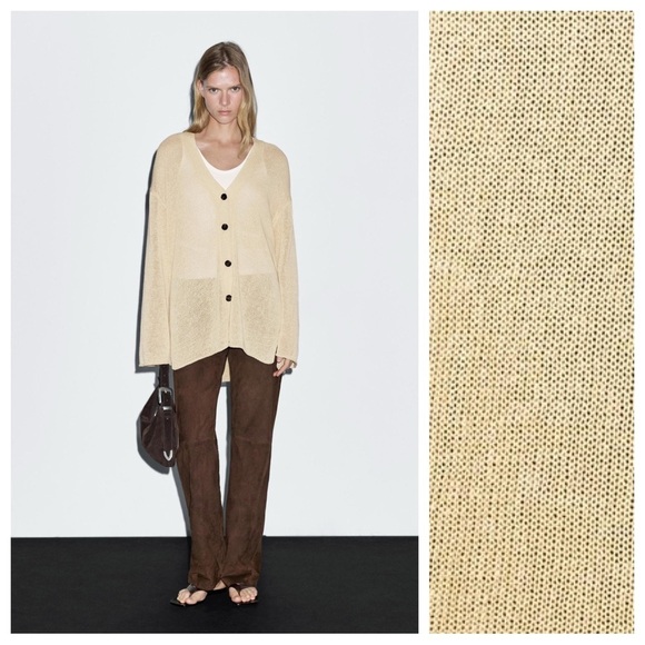Massimo Dutti Sweaters - NWT. Massimo Dutti Cream Cotton Blend Oversize Fine Knit Cardigan. Size M.